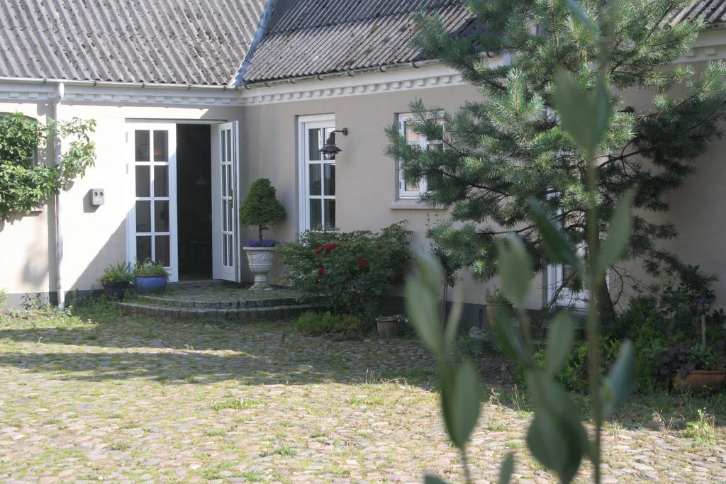 Teglgaarden Bed & Breakfast Vindeby  Exterior photo