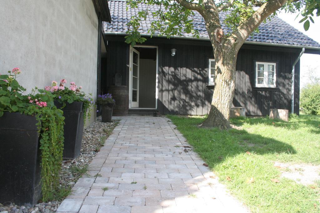 Teglgaarden Bed & Breakfast Vindeby  Exterior photo